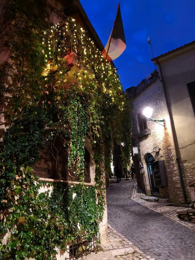 "Il Nido" Apartment Sermoneta Exterior foto